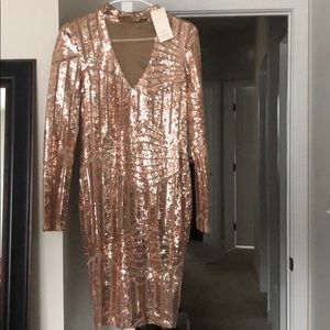 New Beautiful Shiny Gold Dress